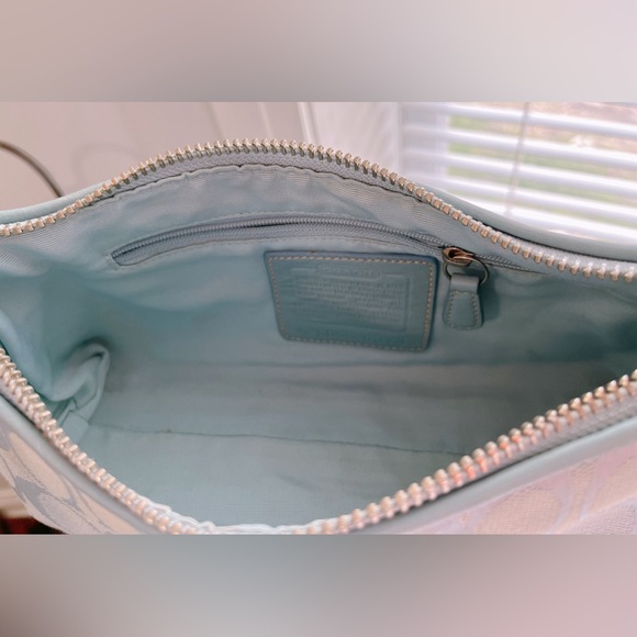 ❌SOLD FACEBOOK❌ Authentic COACH #6371 EAST WEST DEMI Icy Blue Purse ❄️ - Picture 4 of 12